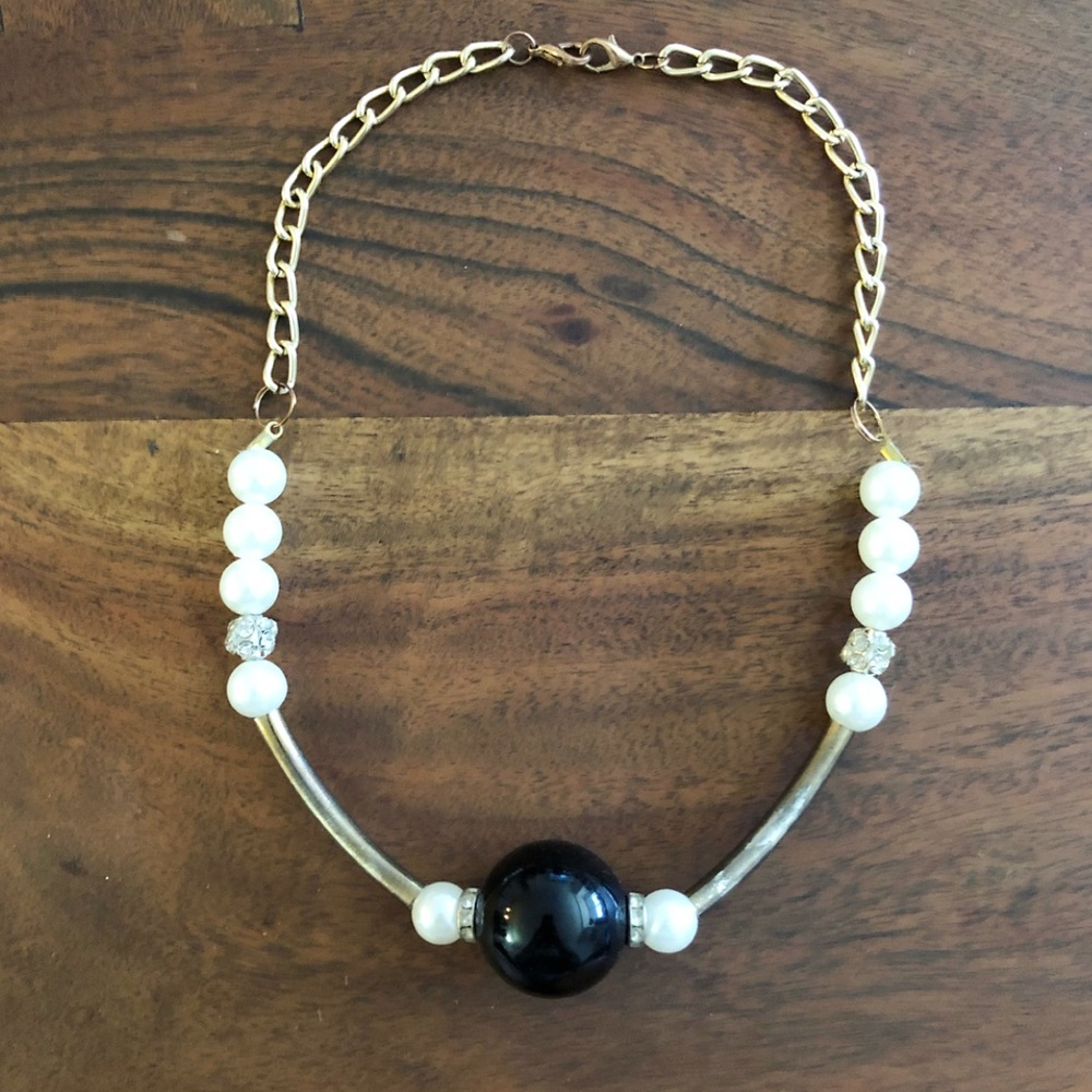 Vintage chunky gold, black & pearl bib necklace